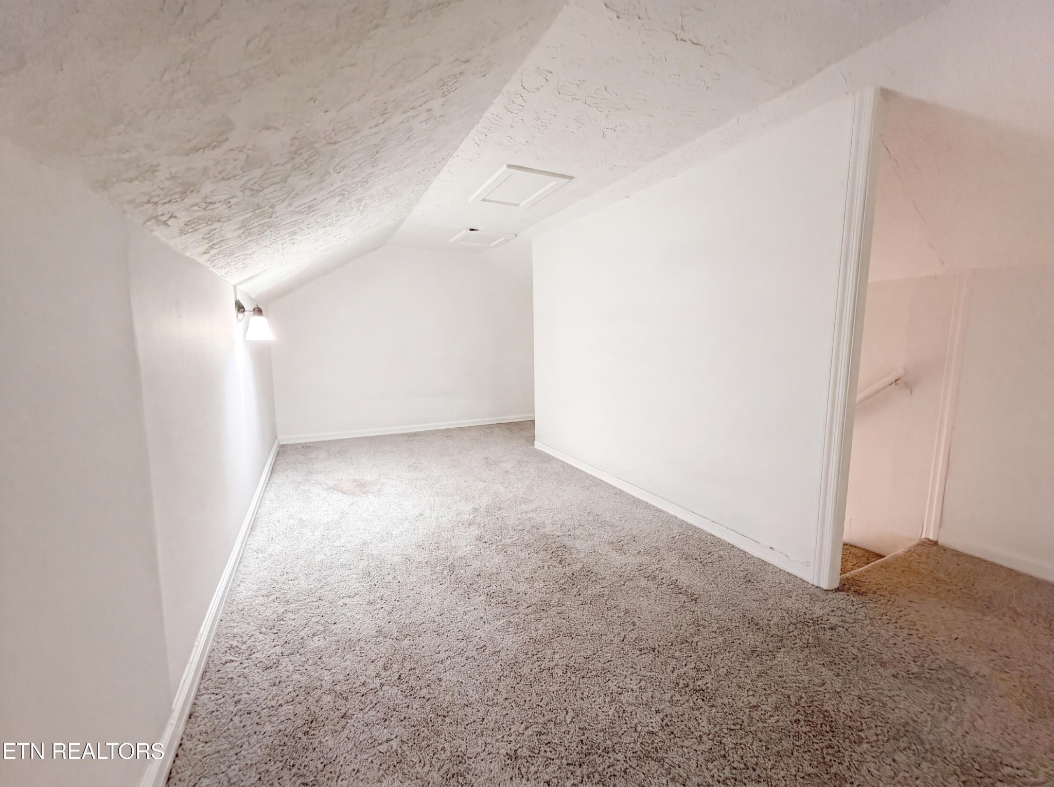 119 Old State Circle Property Photo 12