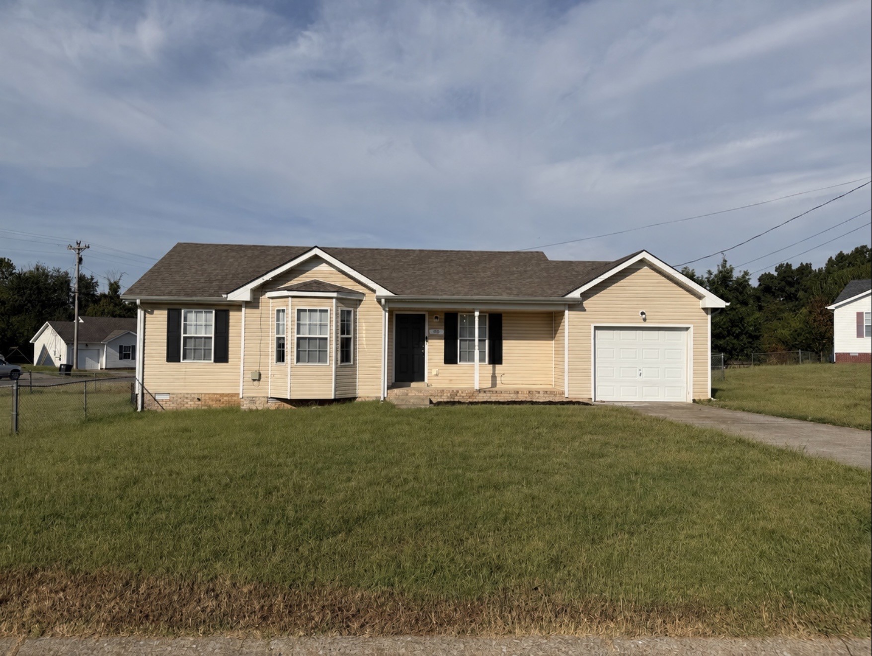 110 Chase Ct Property Photo 1