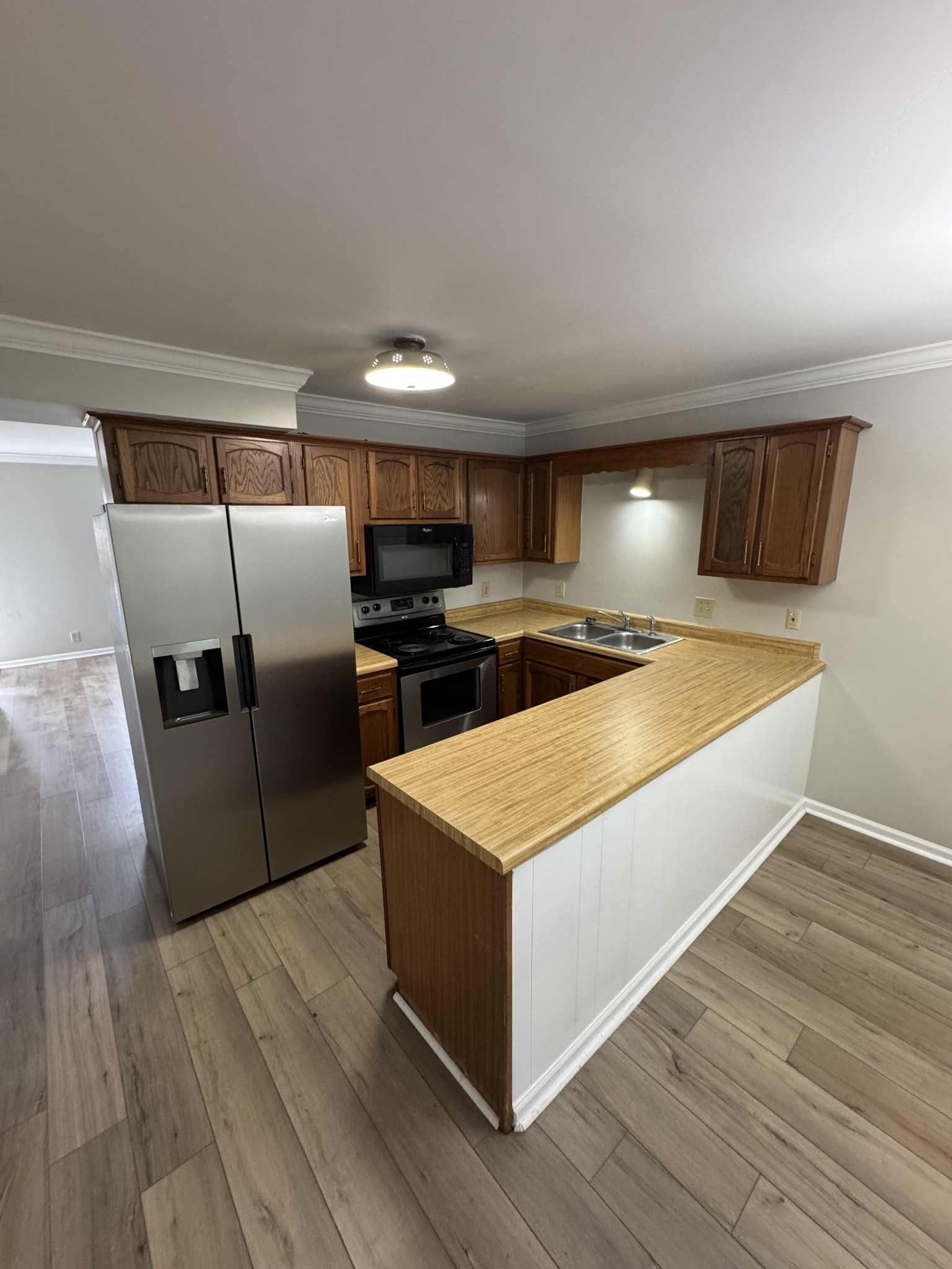 107 Northcrest Ct Property Photo 3