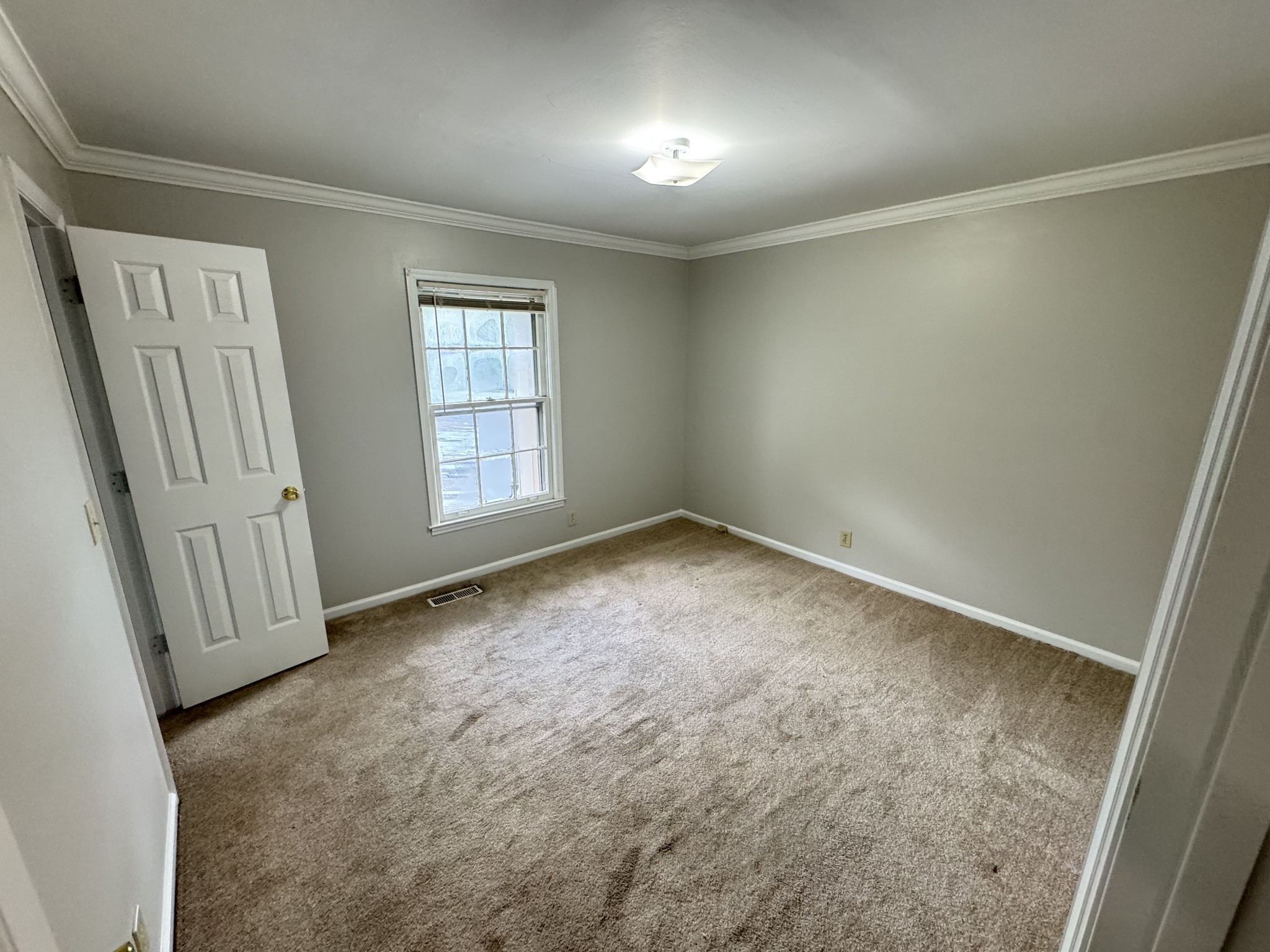 107 Northcrest Ct Property Photo 7