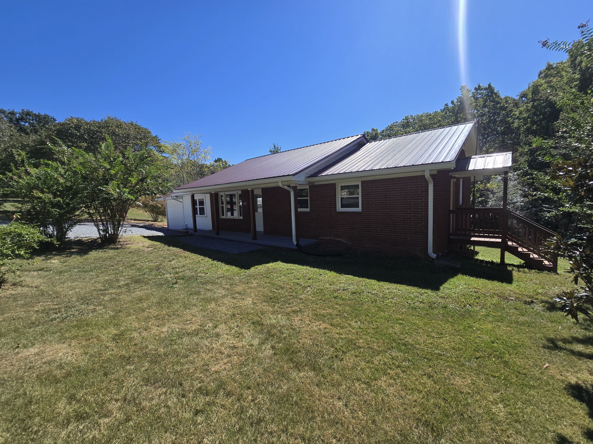 237 Brazzle Rd Property Photo 1