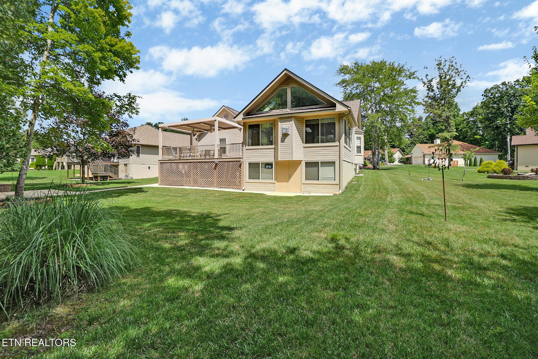 26 Inwood Drive Property Photo 6