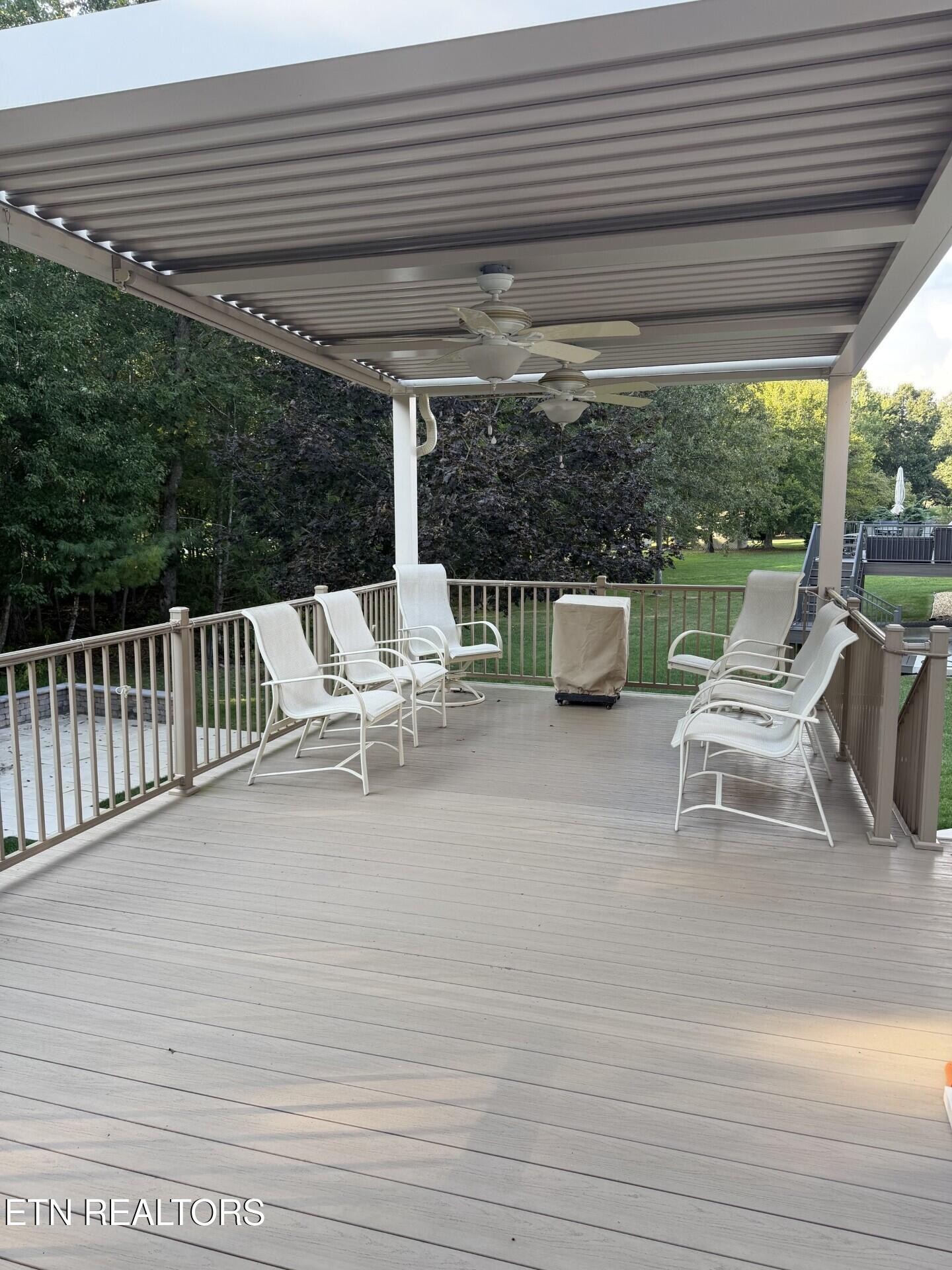 26 Inwood Drive Property Photo 12