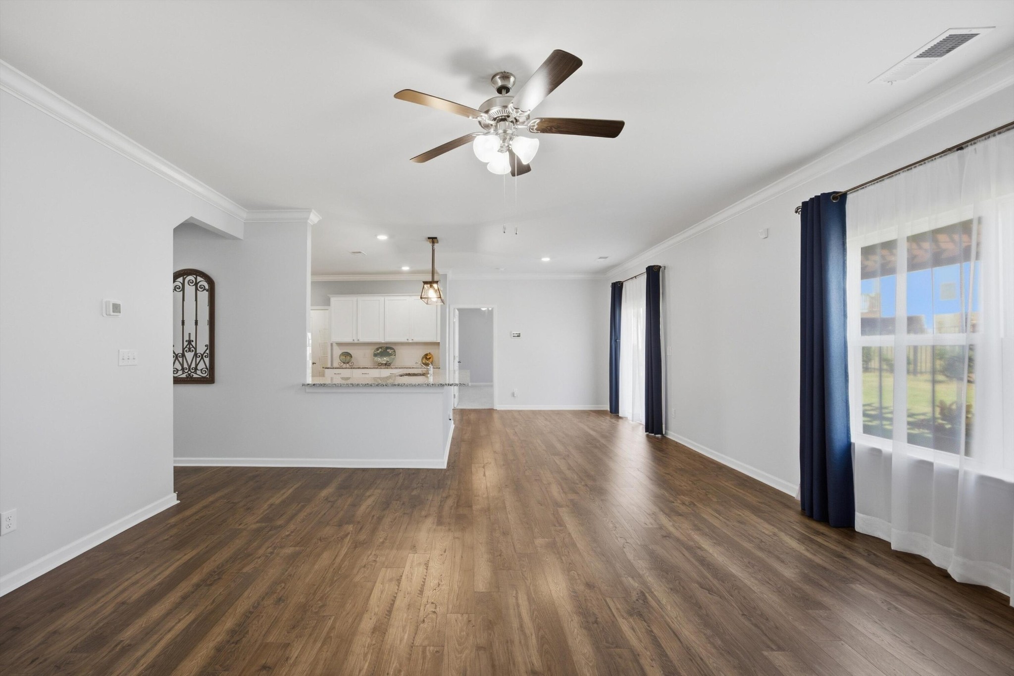 192 Shoreline Trace Property Photo 9