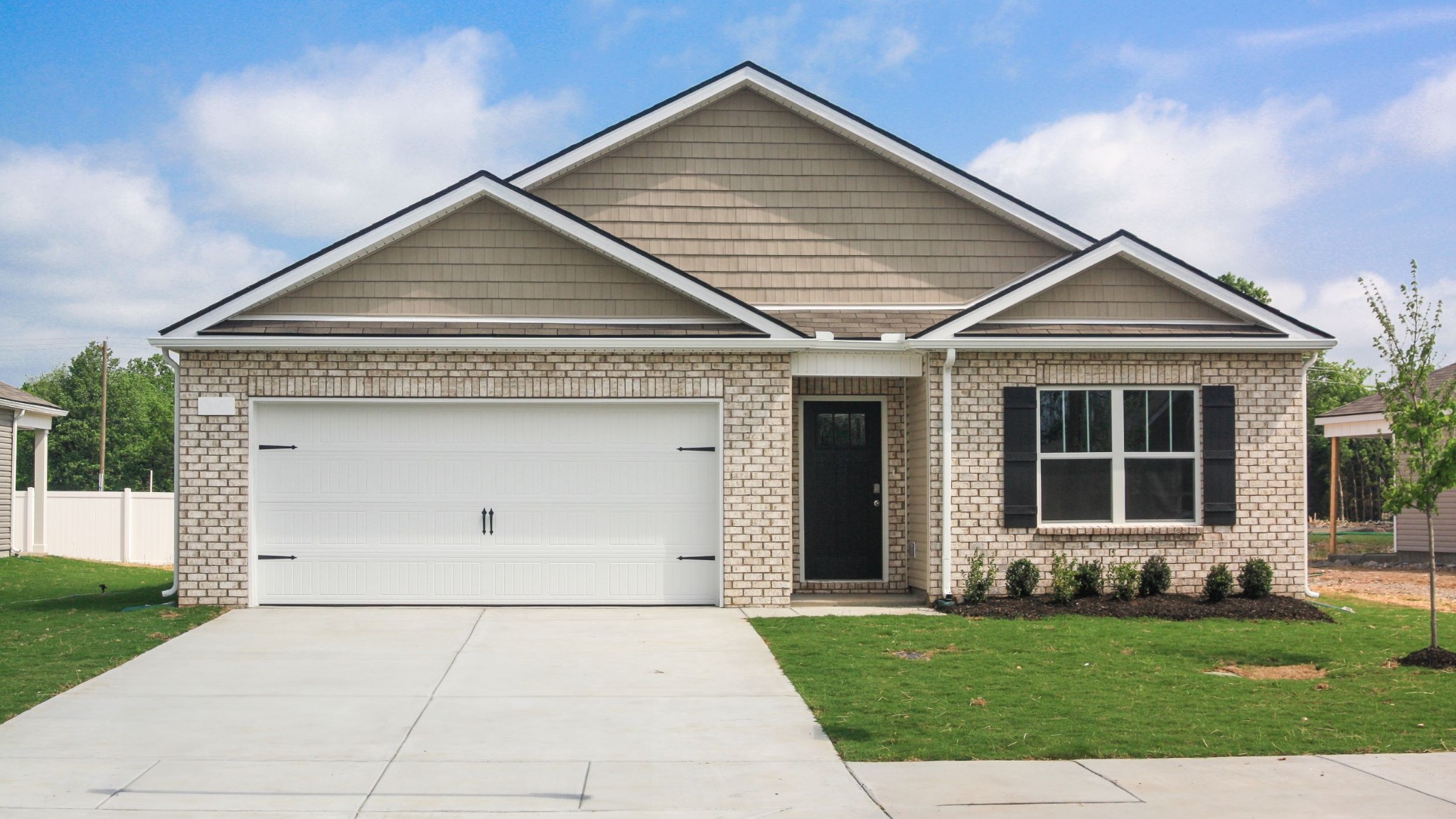 5427 Rock Cairn Road Property Photo 1