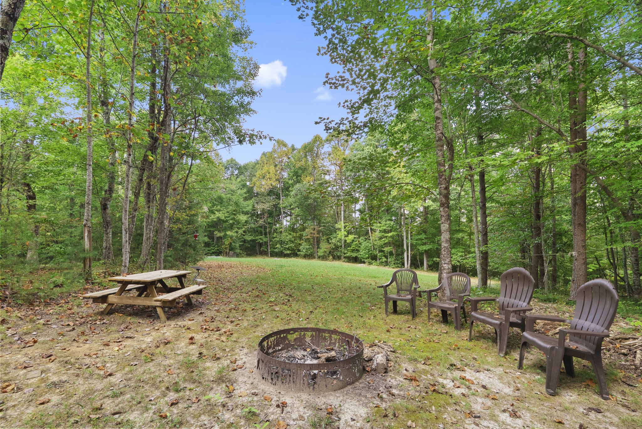 625 Meadows Ln Property Photo 11
