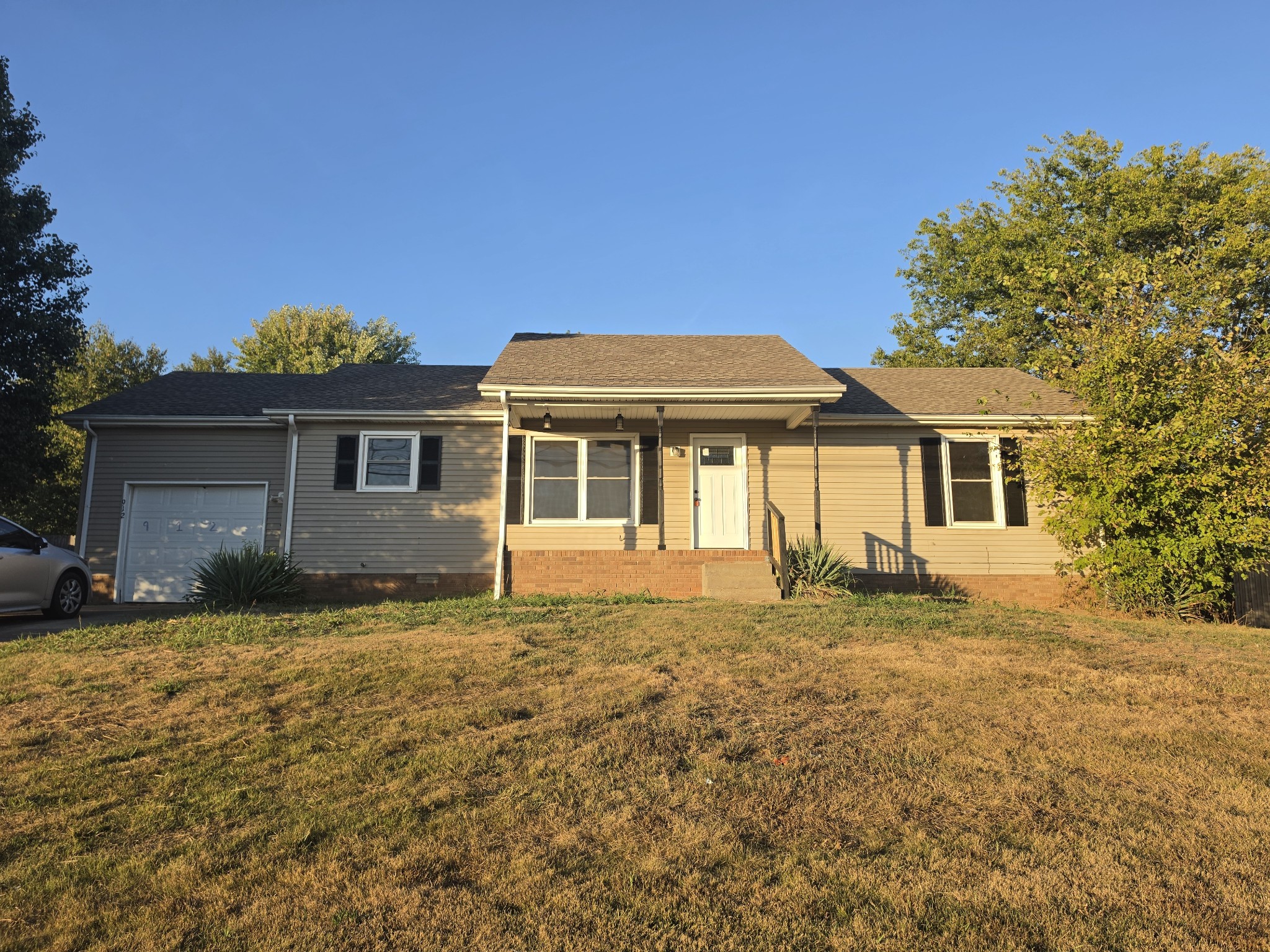 912 Hugh Hunter Rd Property Photo 1