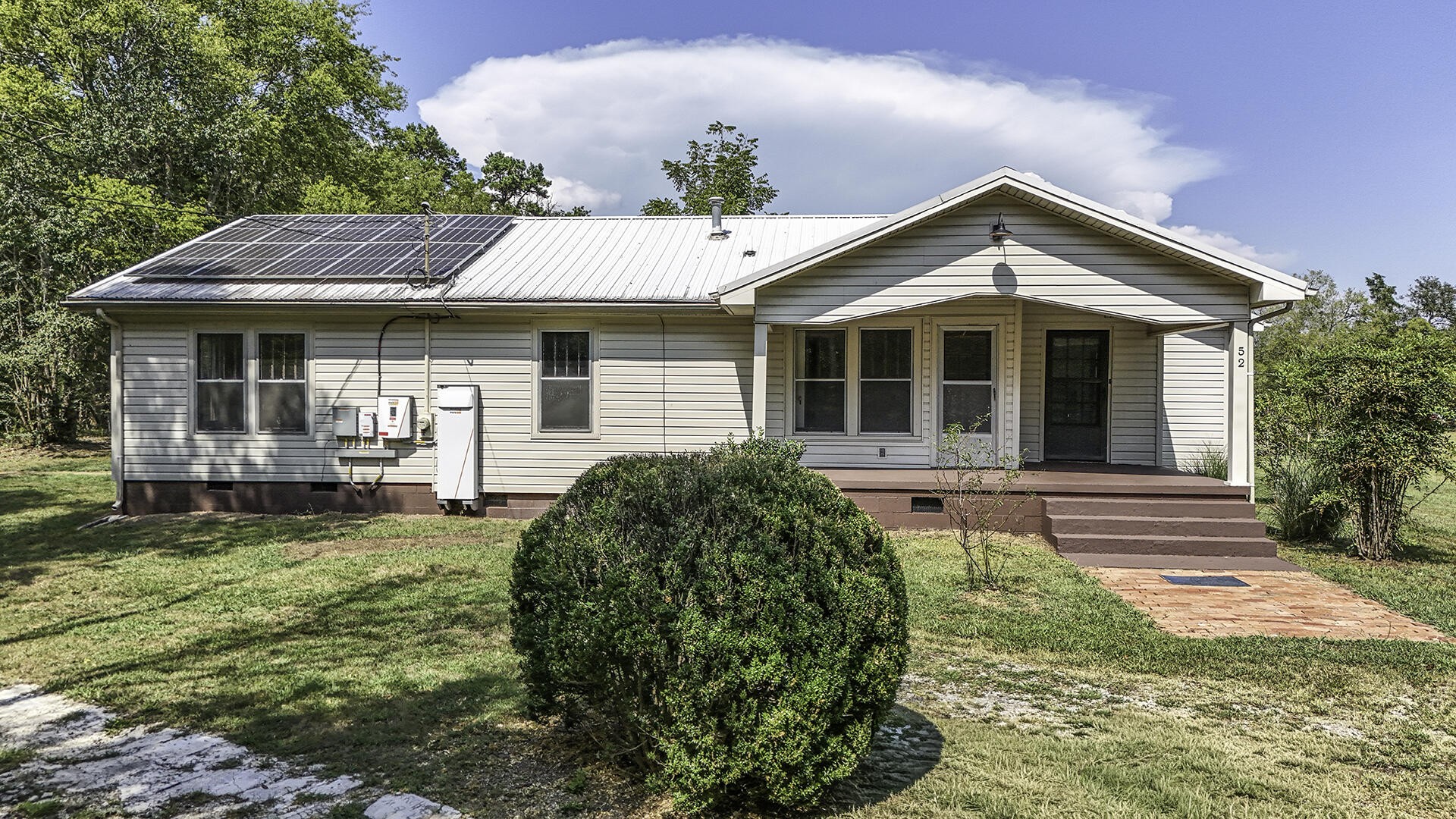 52 Chapman Drive Property Photo 2