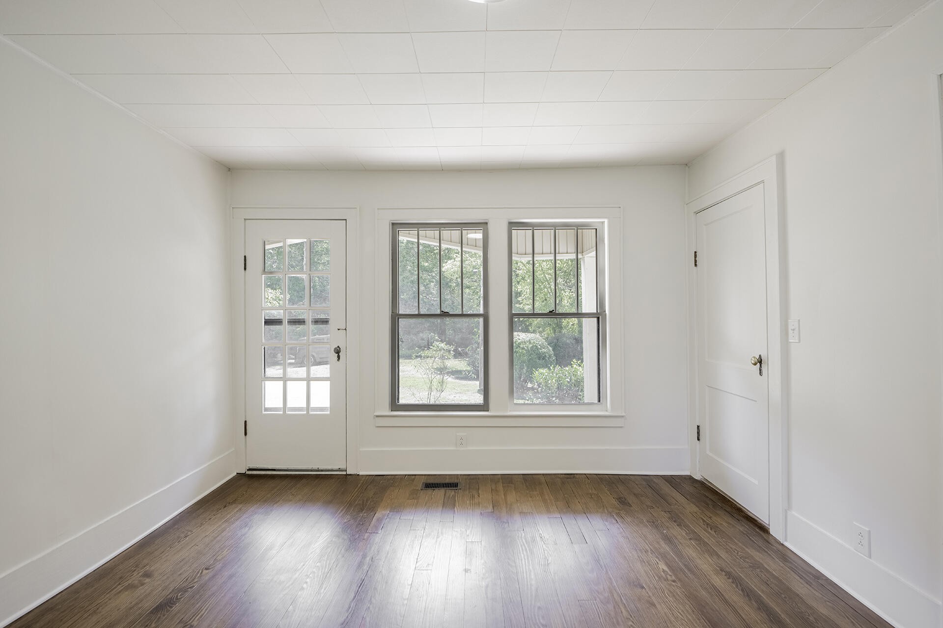 52 Chapman Drive Property Photo 11