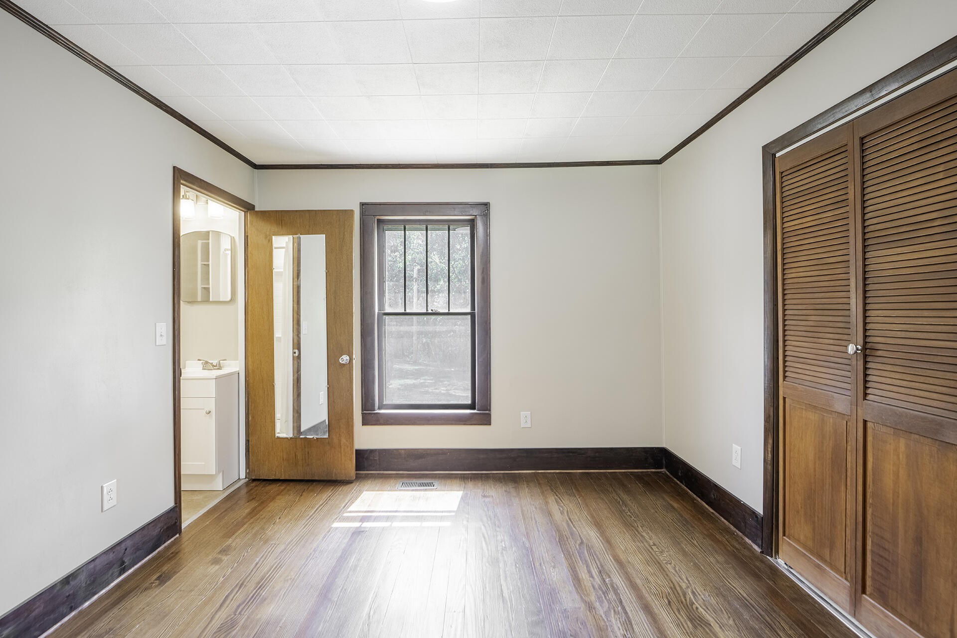 52 Chapman Drive Property Photo 17