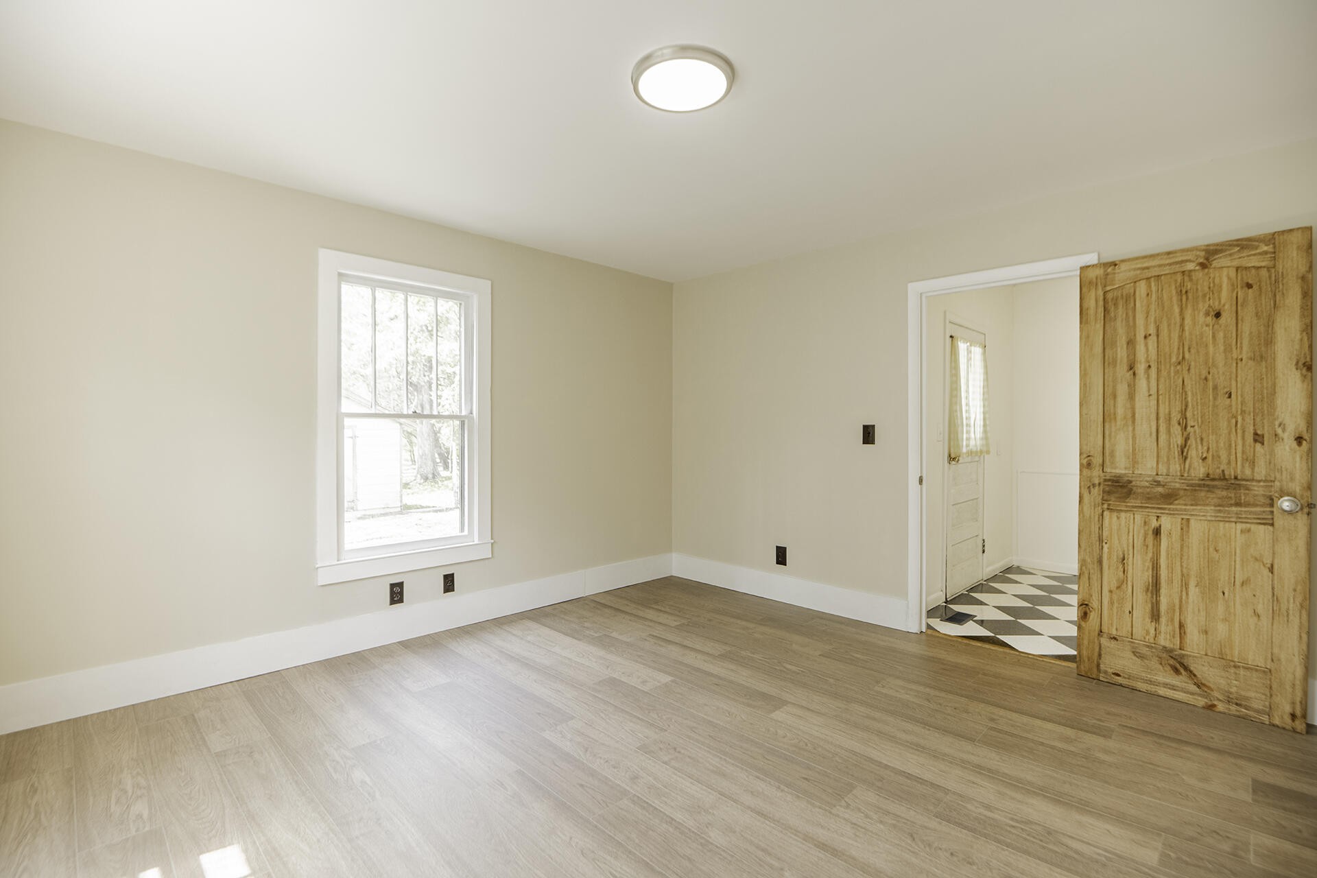 52 Chapman Drive Property Photo 29