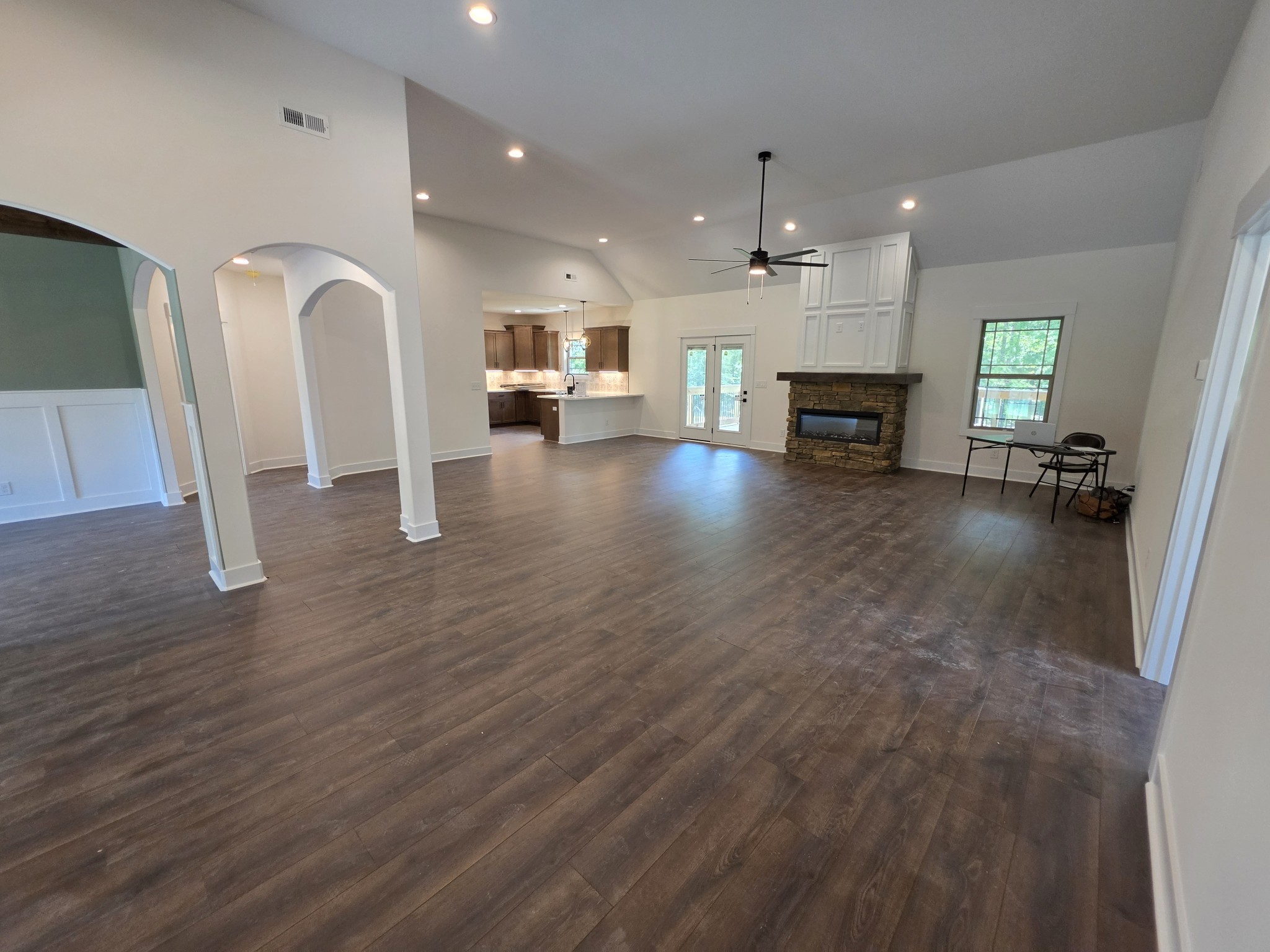 1280 Reda Dr Property Photo 6