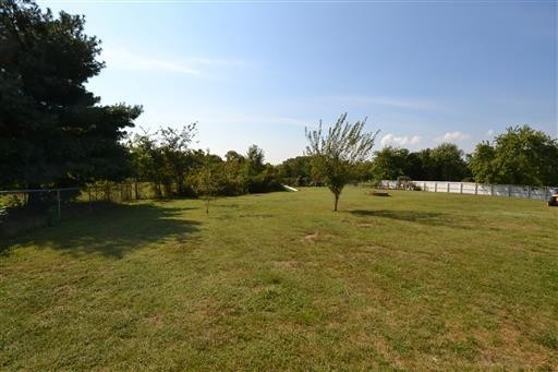 6939 John Hagar Rd Property Photo 4