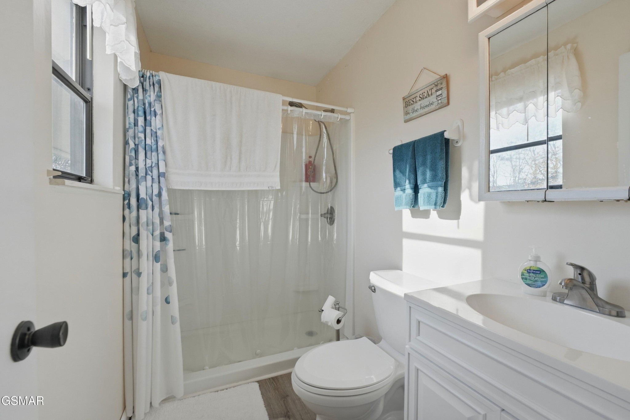 728 Schneider Lane Property Photo 13