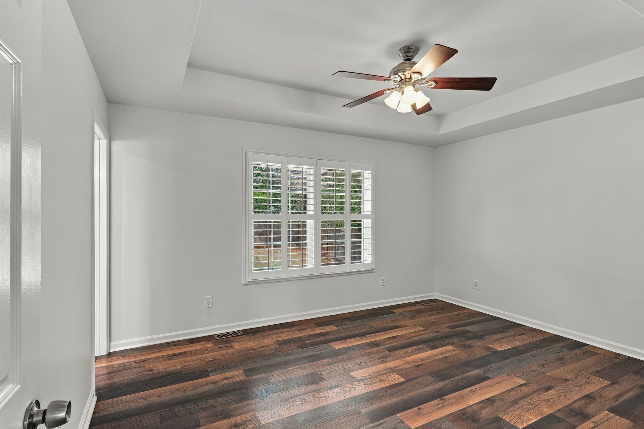 2811 Candlewicke Dr Property Photo 7