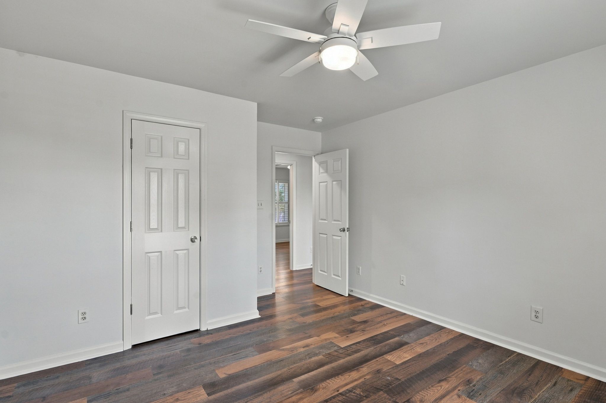 2811 Candlewicke Dr Property Photo 10