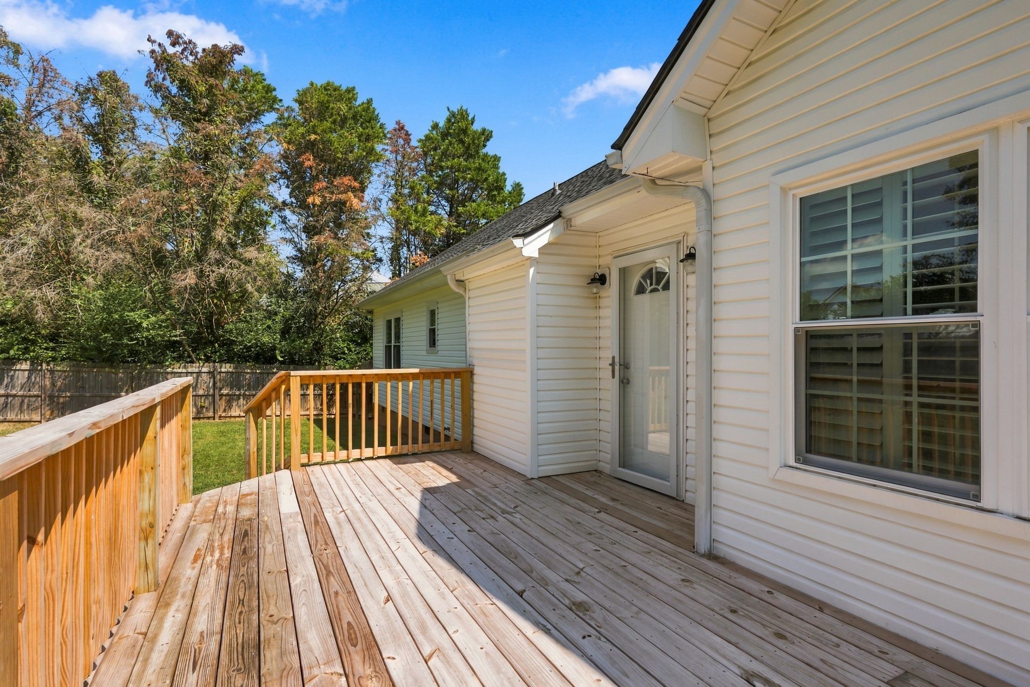2811 Candlewicke Dr Property Photo 13