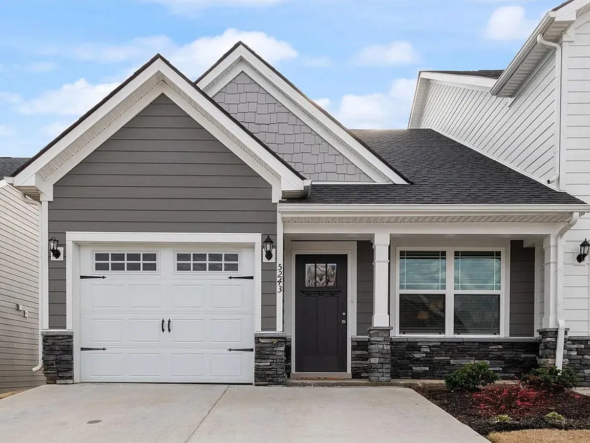 5243 Normandy Cob Dr Property Photo 1