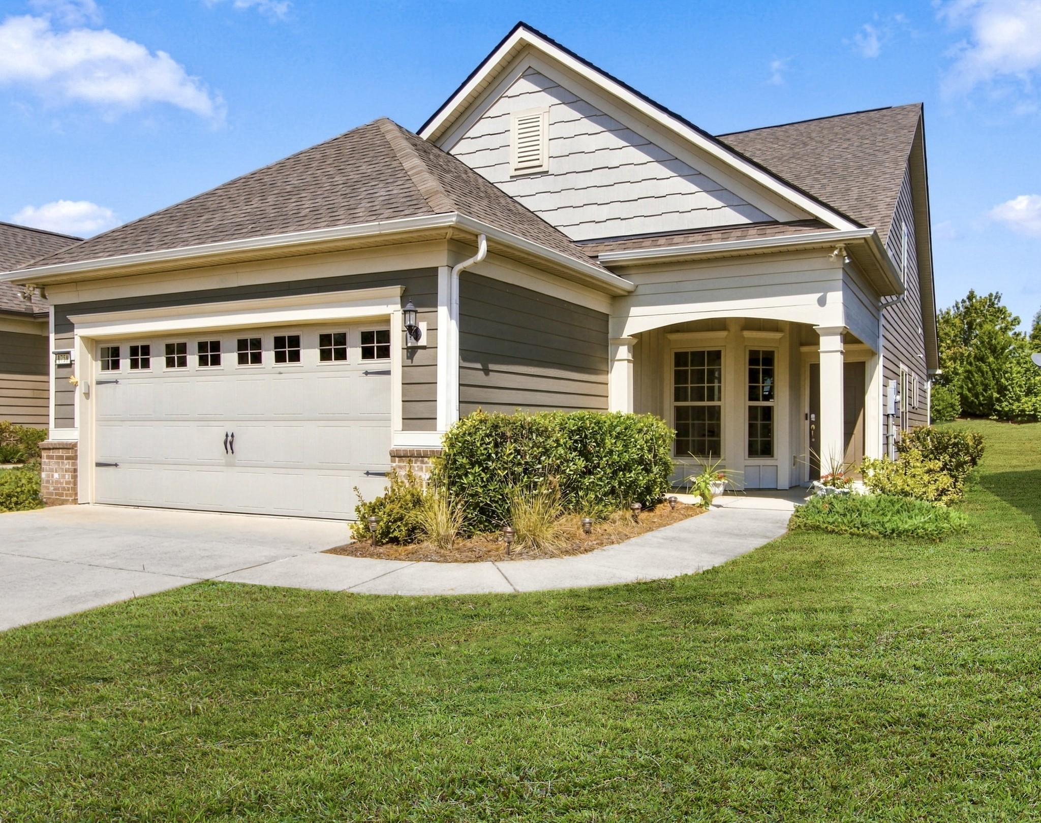 1759 Humphreys Gln Property Photo 1