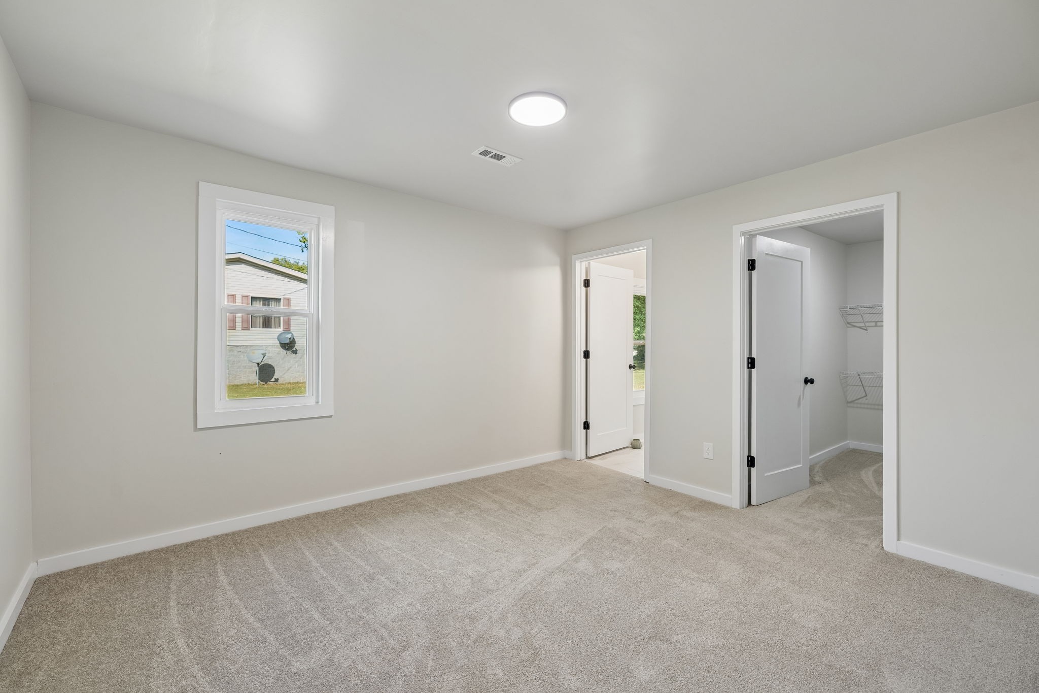 209 Olive St Property Photo 19