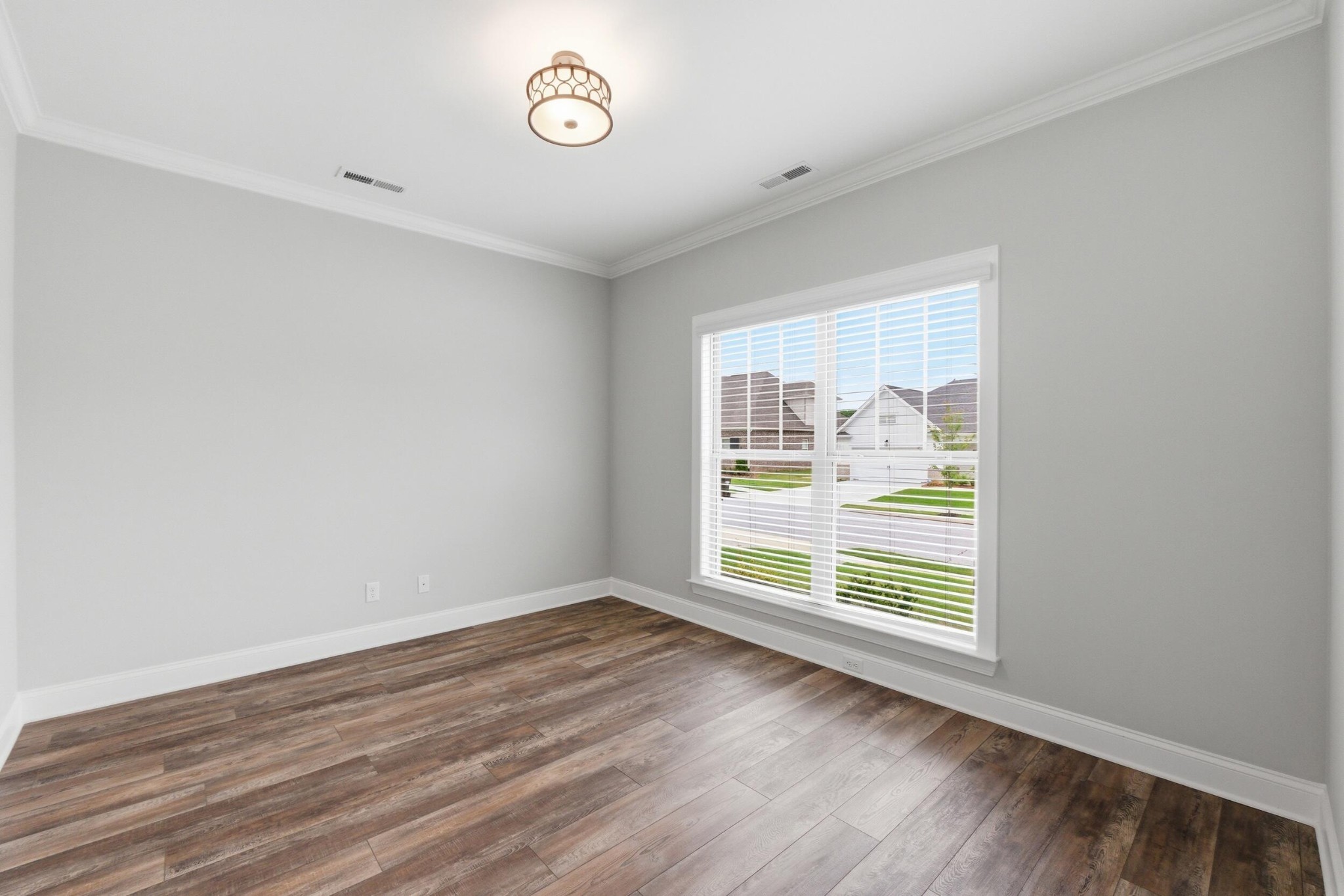 2580 Blue Skies Drive Property Photo 19