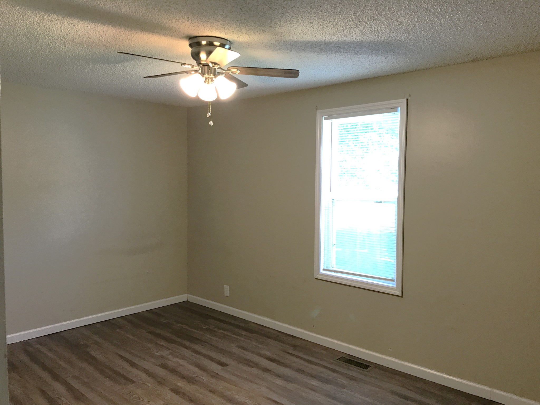 6558 Kari Dr Property Photo 7