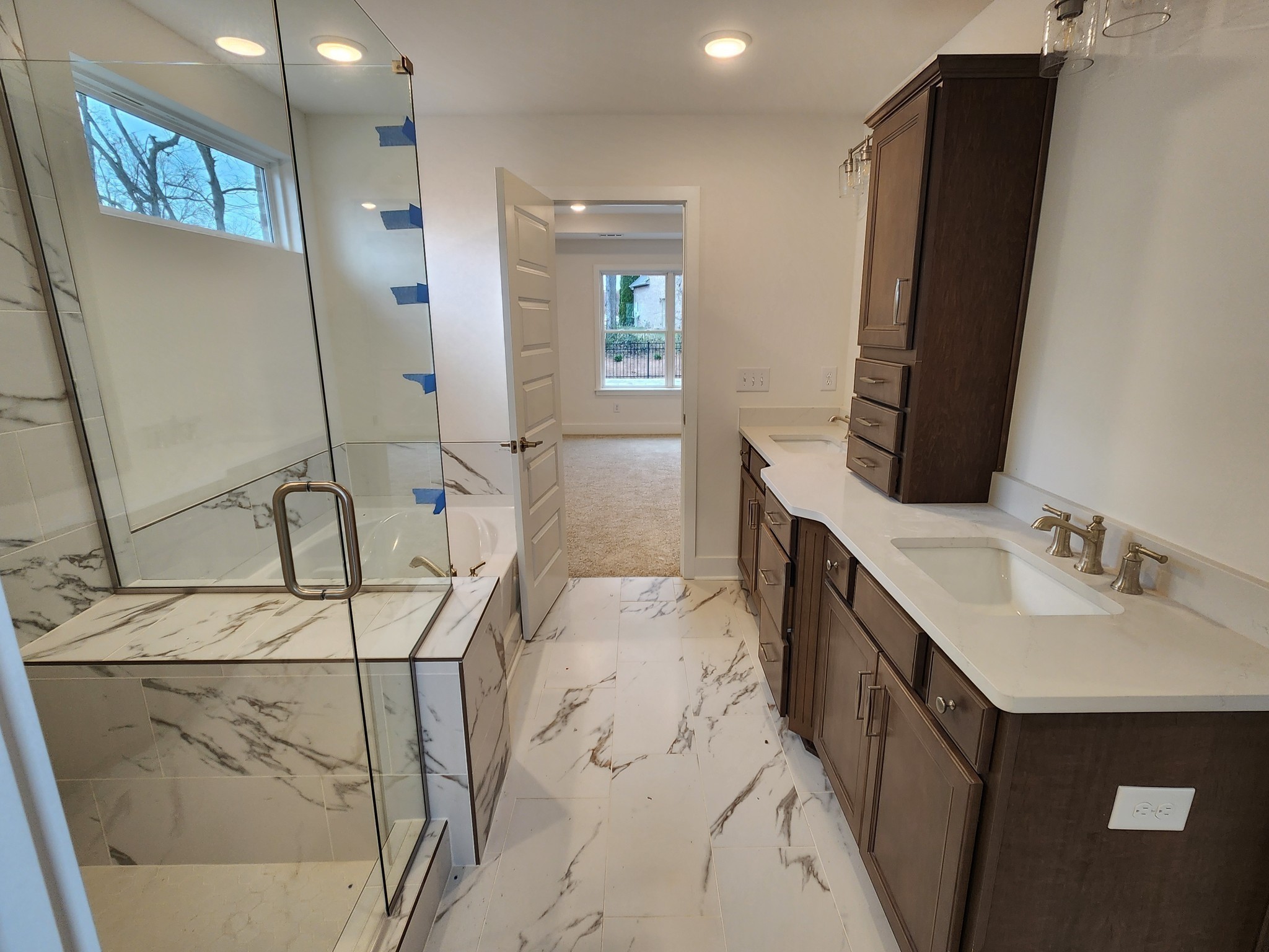 207 Ash Dale Drive Property Photo 10