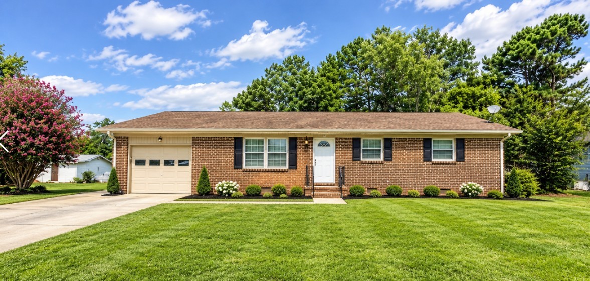 921 Horse Mountain Rd
