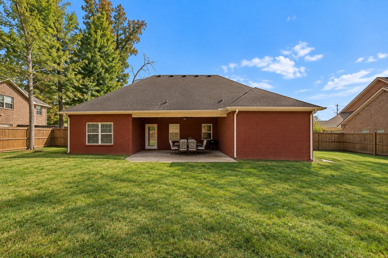 1131 Rivercrest Dr Property Photo 21