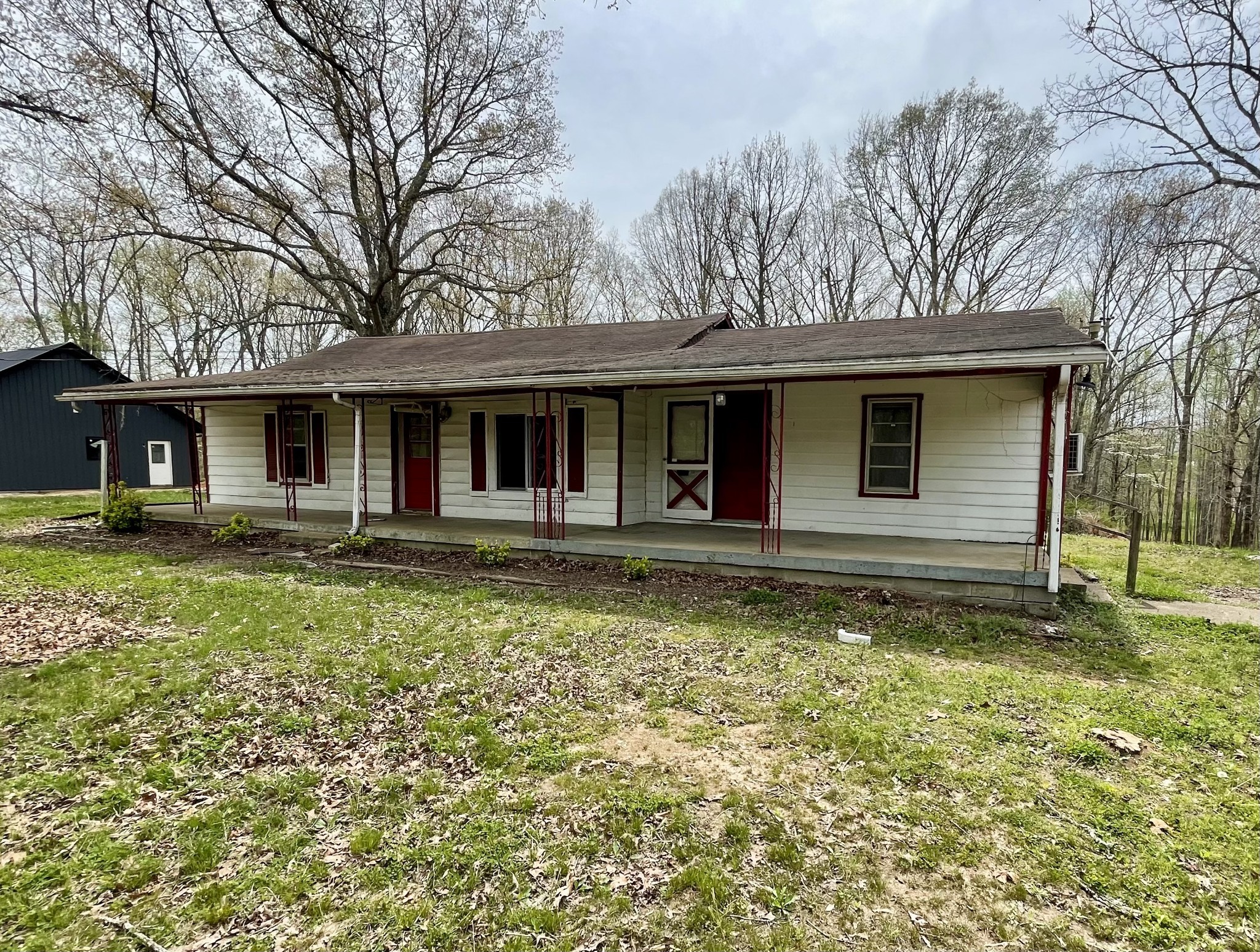 318 Highway 20 Property Photo 1