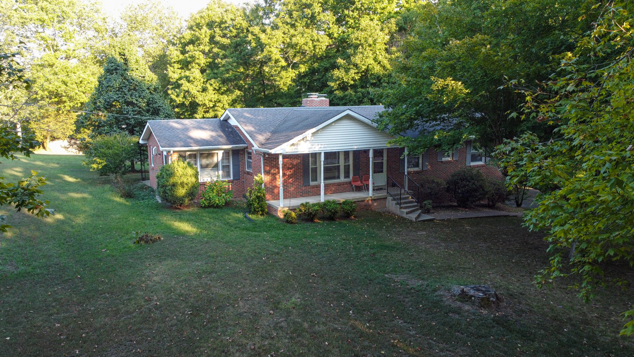 1745 Cumberland Heights Rd Property Photo 1
