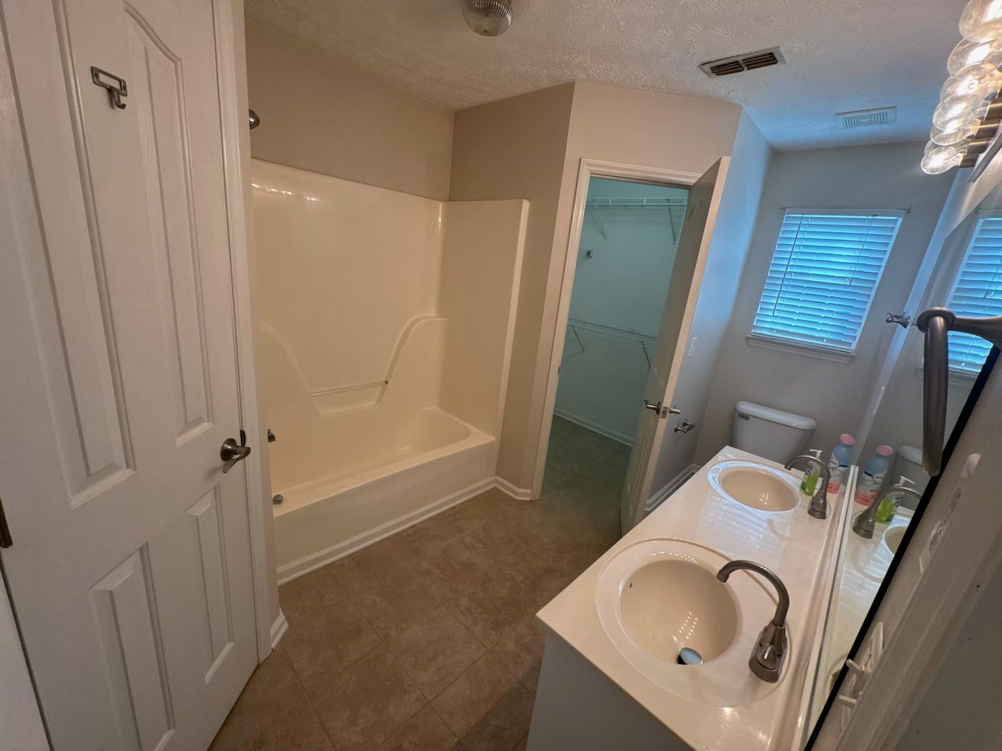 1603 Galston Ct Property Photo 8