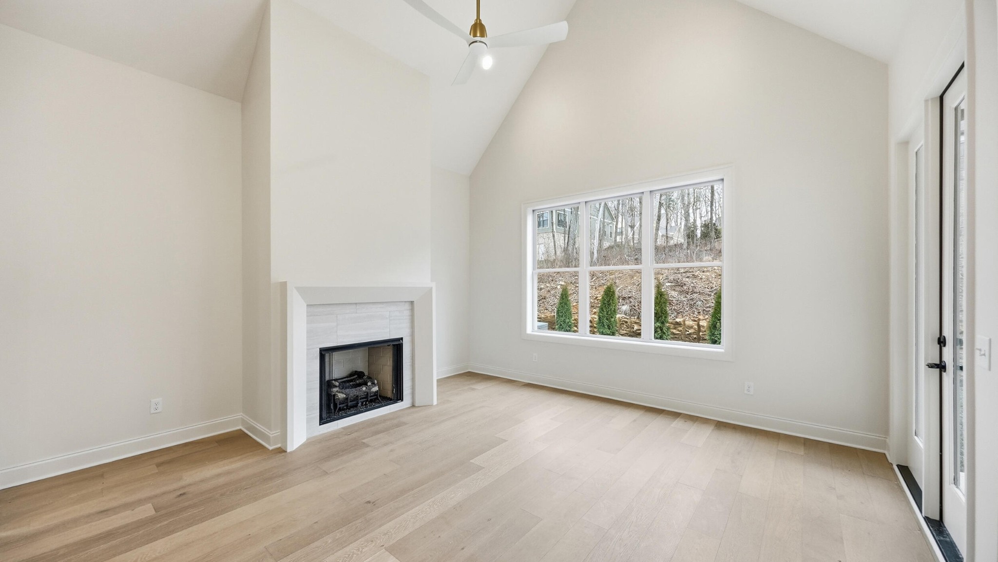 4660 Dempsey Way Property Photo 4