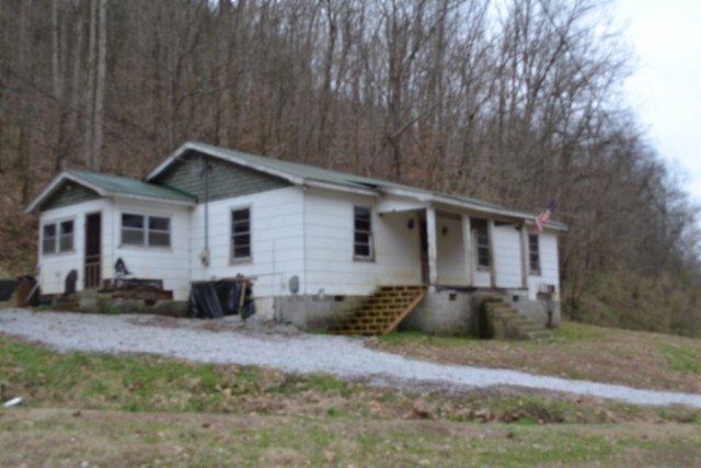 290 Hazel Huffines Ln Property Photo 1