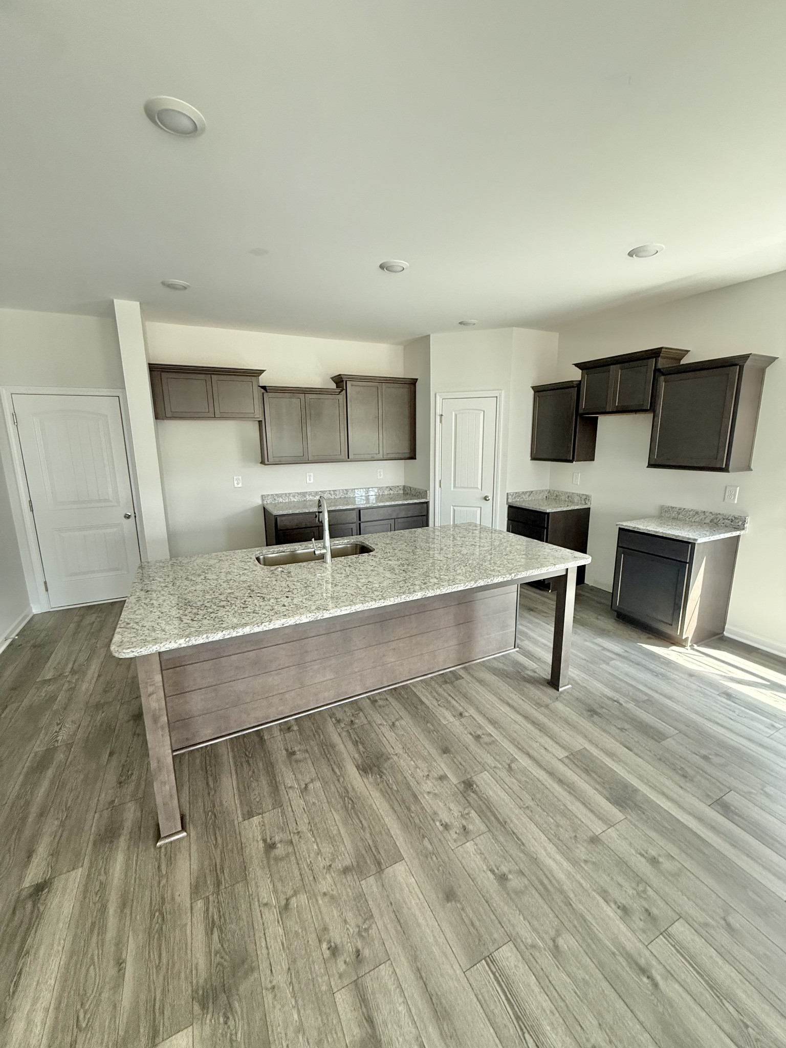 505 Windflower Pass Property Photo 4