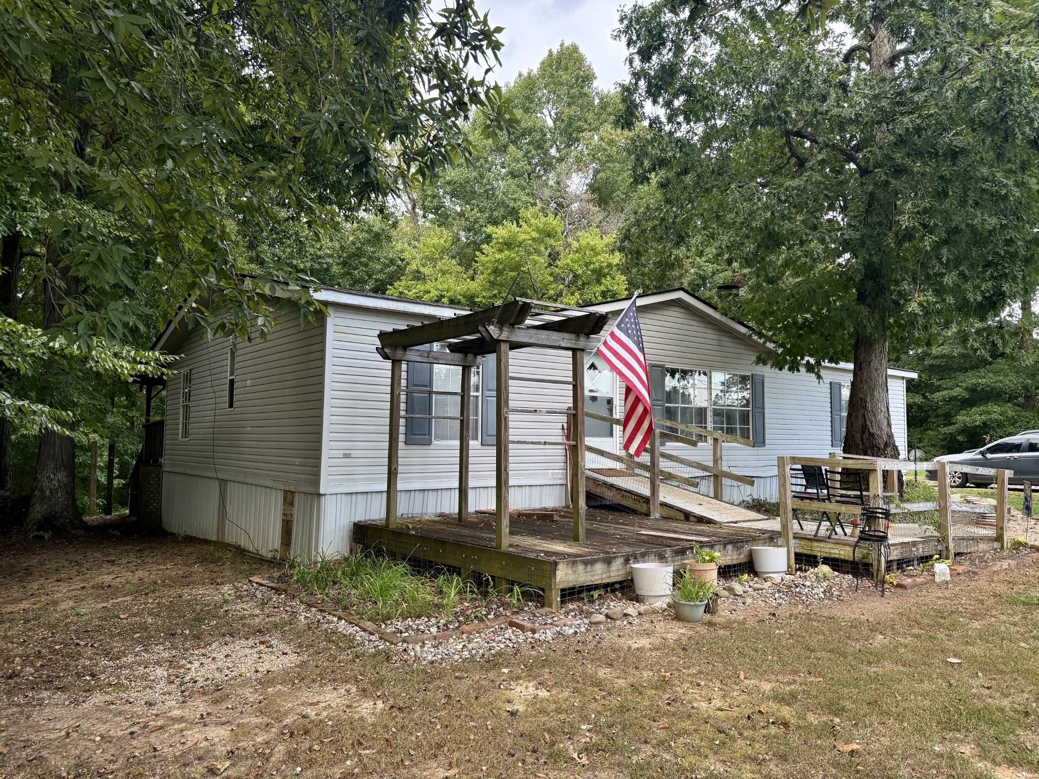 255 County Road 460 Property Photo 1