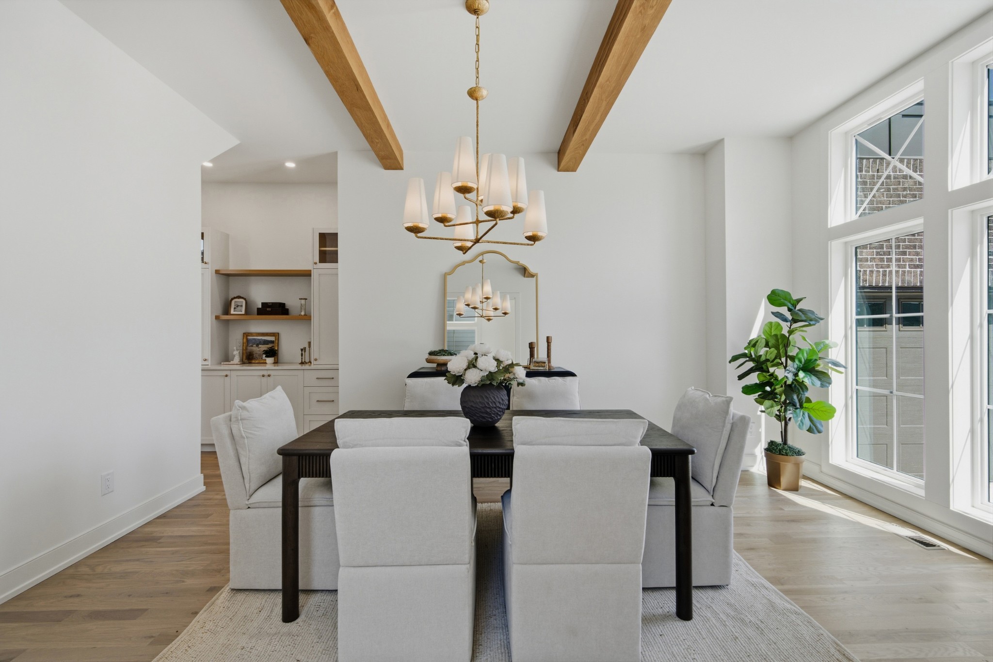 3423b Richards St Property Photo 15