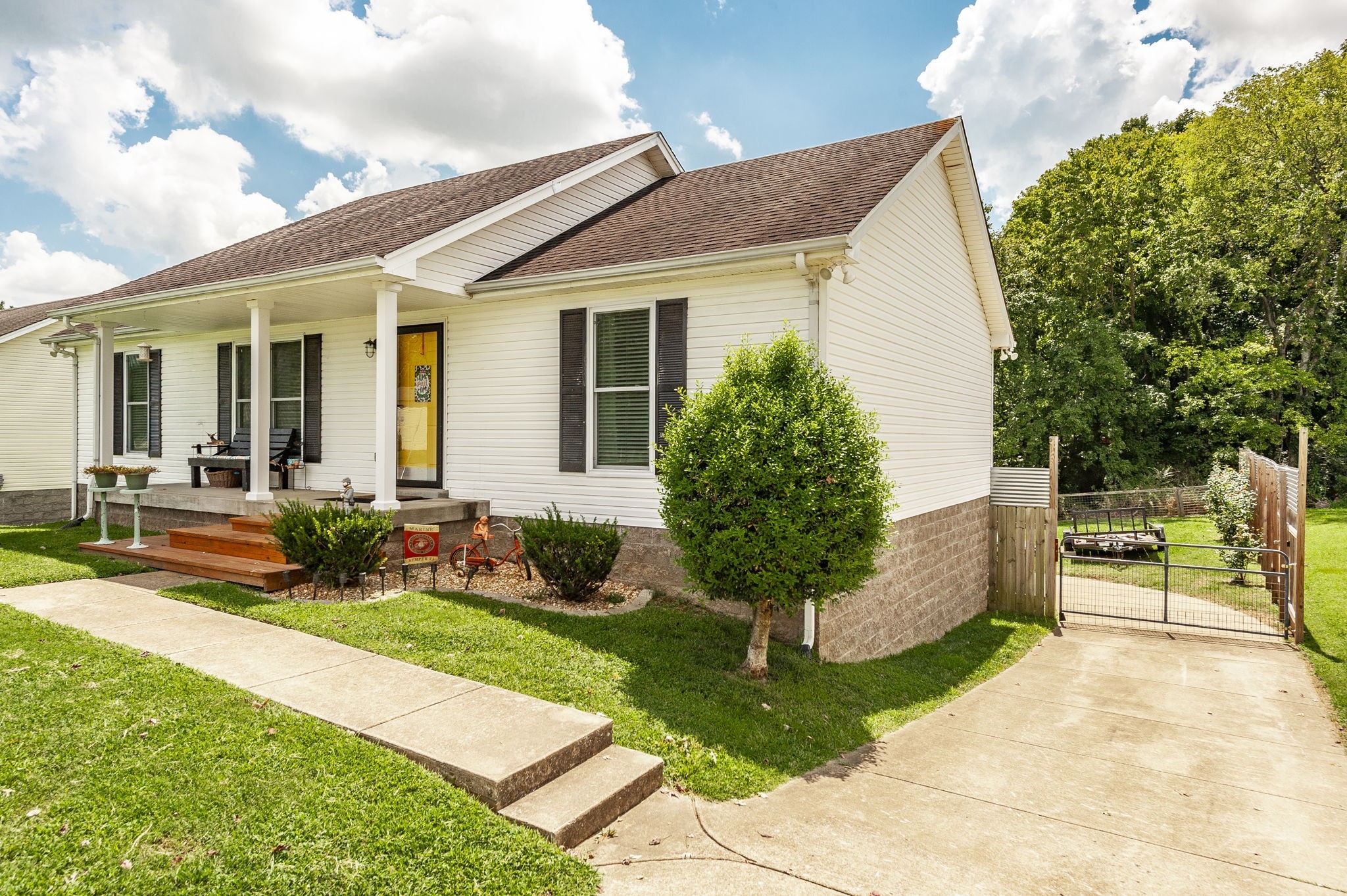 306 Corbitt Ln Property Photo 5
