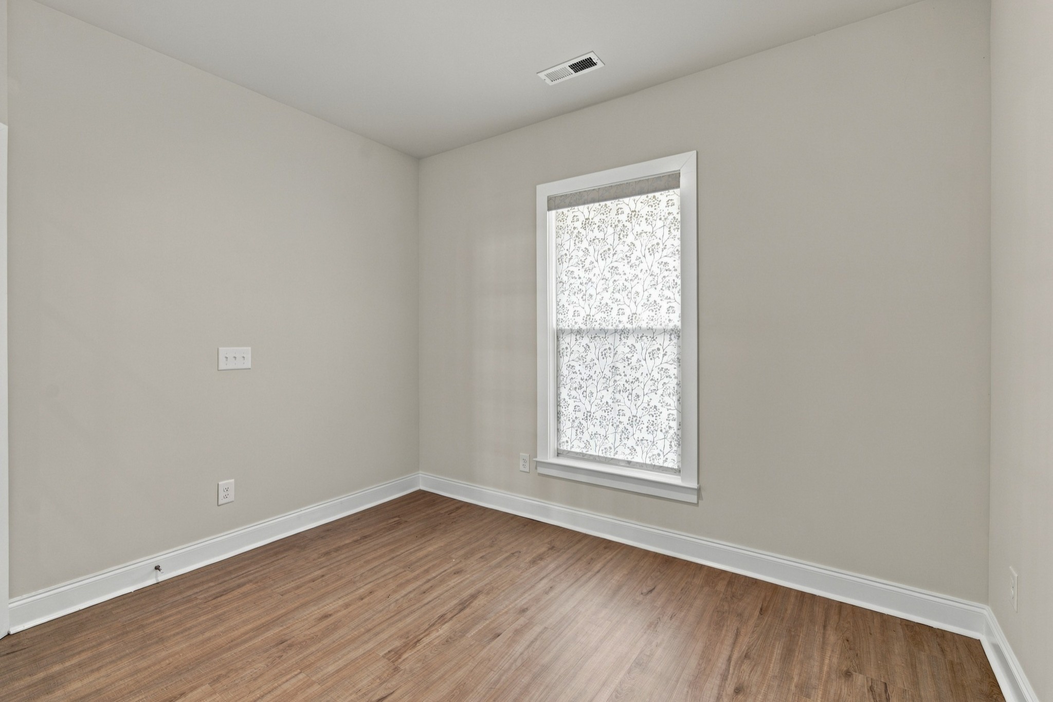 836 Chalkstone Ln Property Photo 13