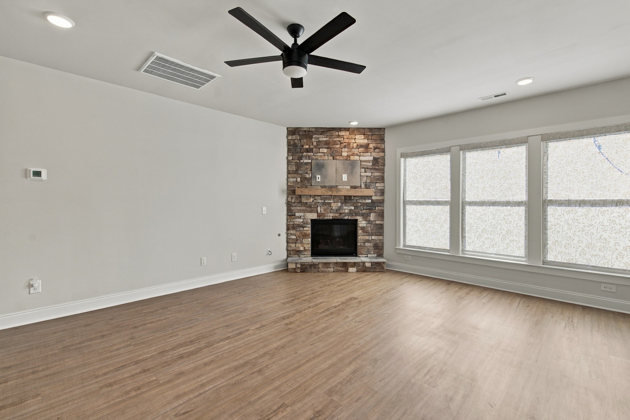 836 Chalkstone Ln Property Photo 16