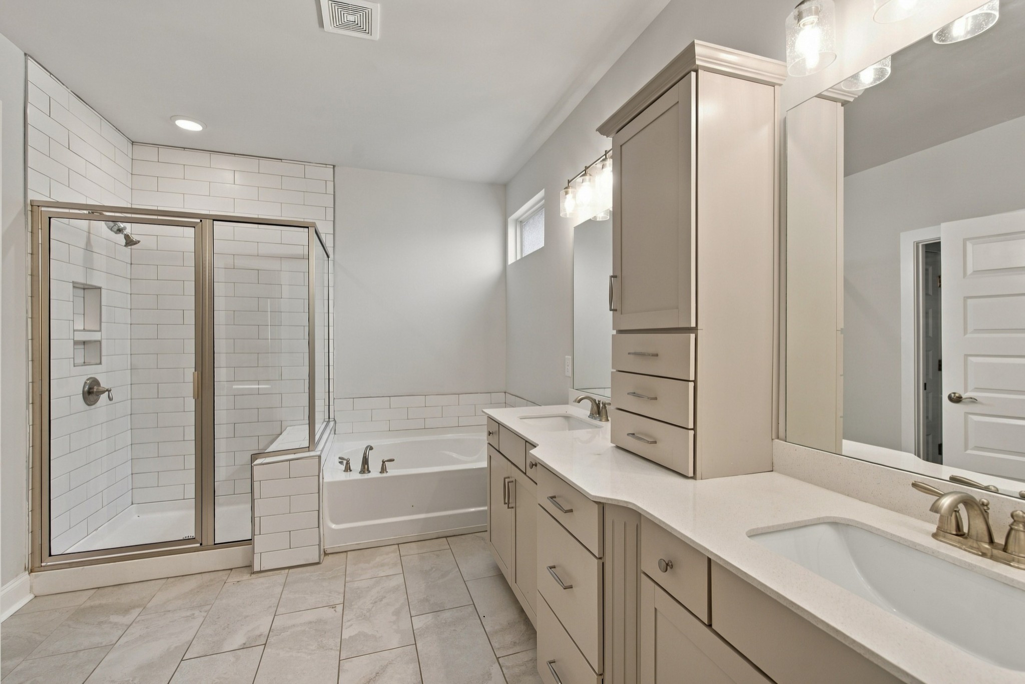 836 Chalkstone Ln Property Photo 32