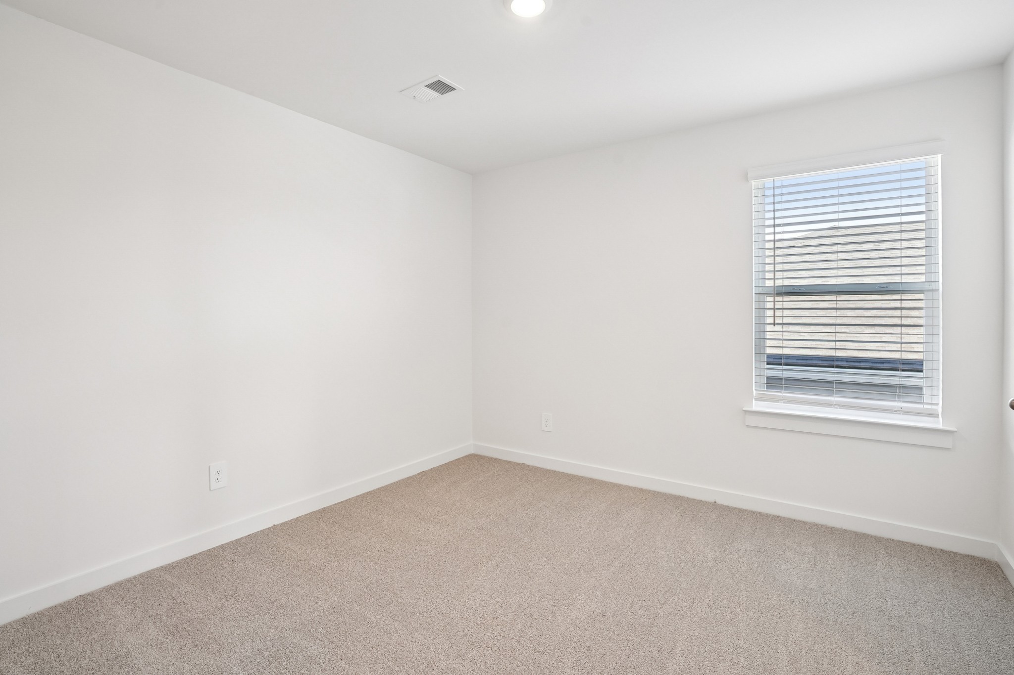 2360 Woodmeadow Dr Property Photo 20
