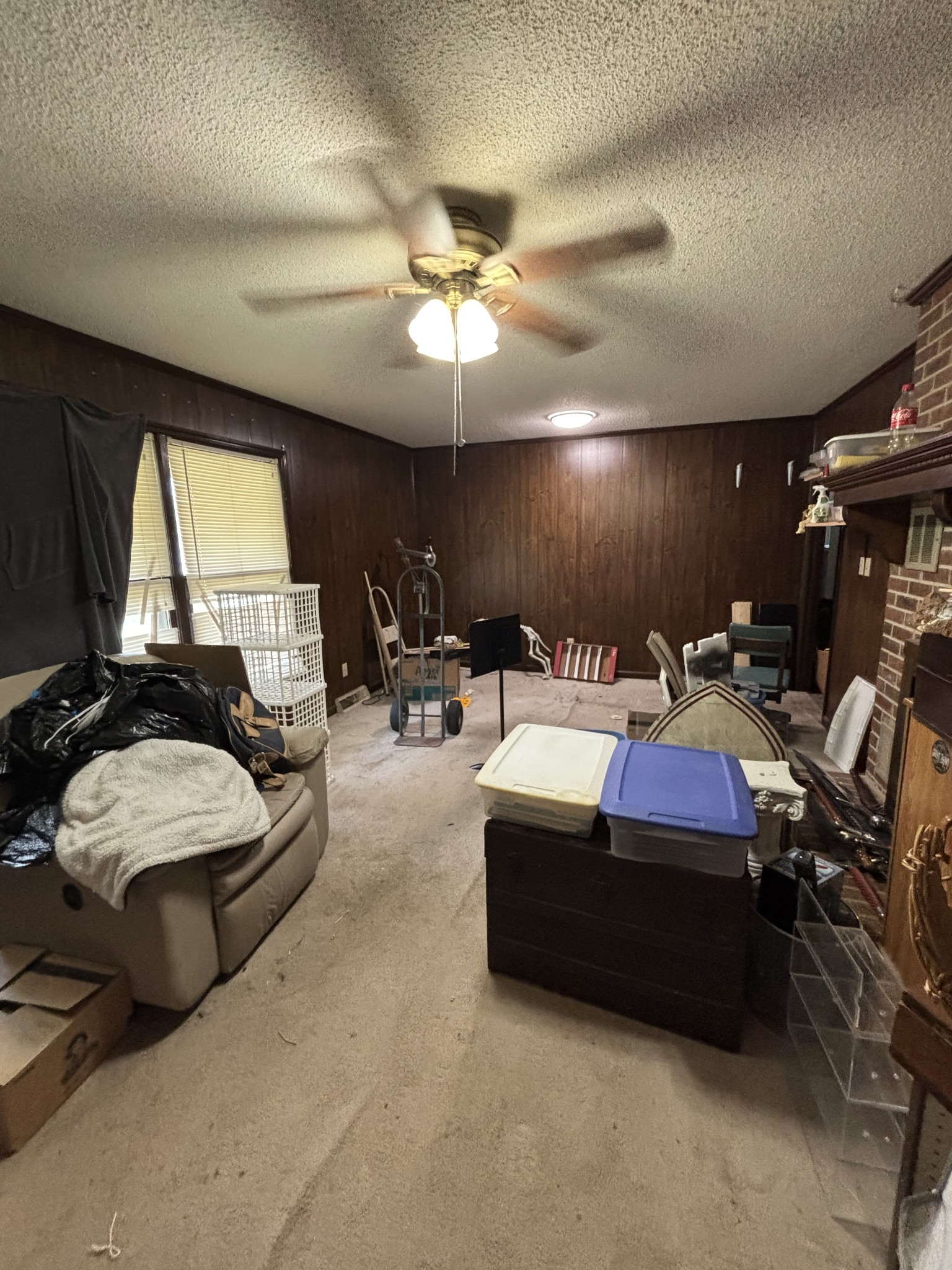 735 Hickory Dr Property Photo 4