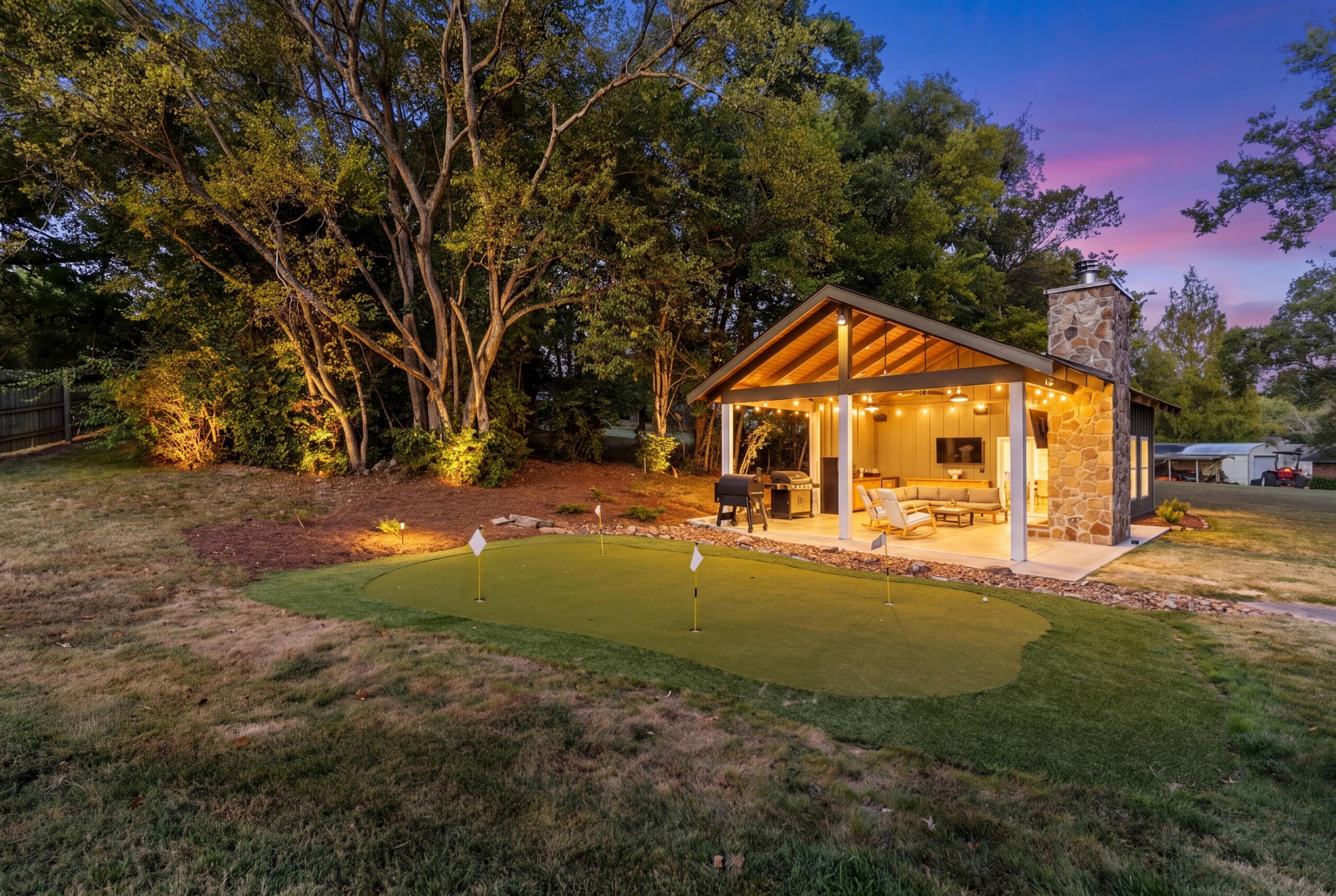 3709 Kellys Ferry Road Property Photo 5