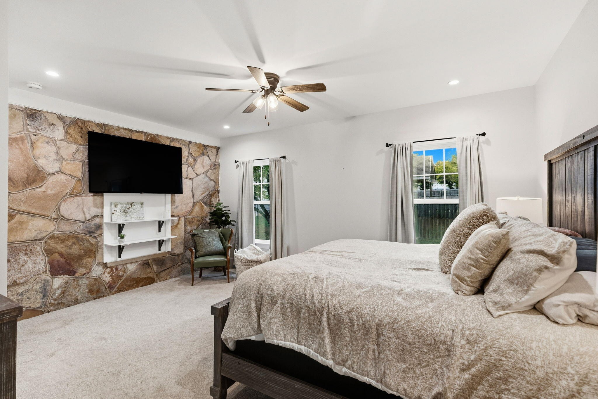3709 Kellys Ferry Road Property Photo 12