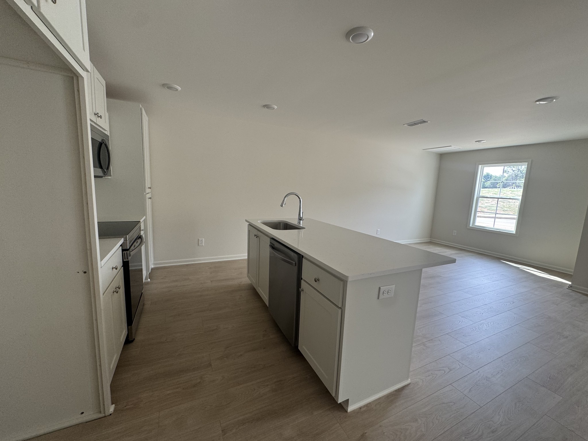 109 Mountaindale Drive Property Photo 6