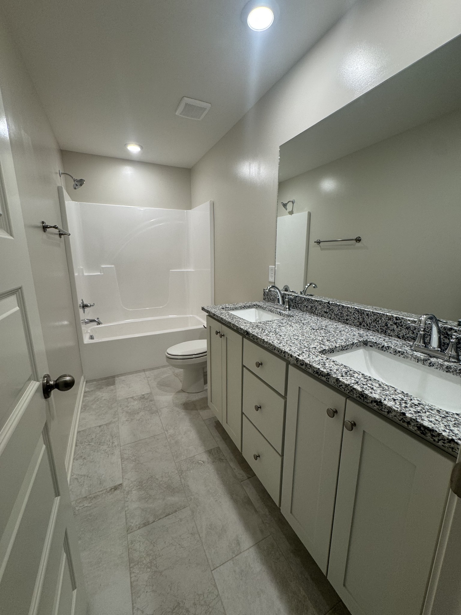 109 Mountaindale Drive Property Photo 12