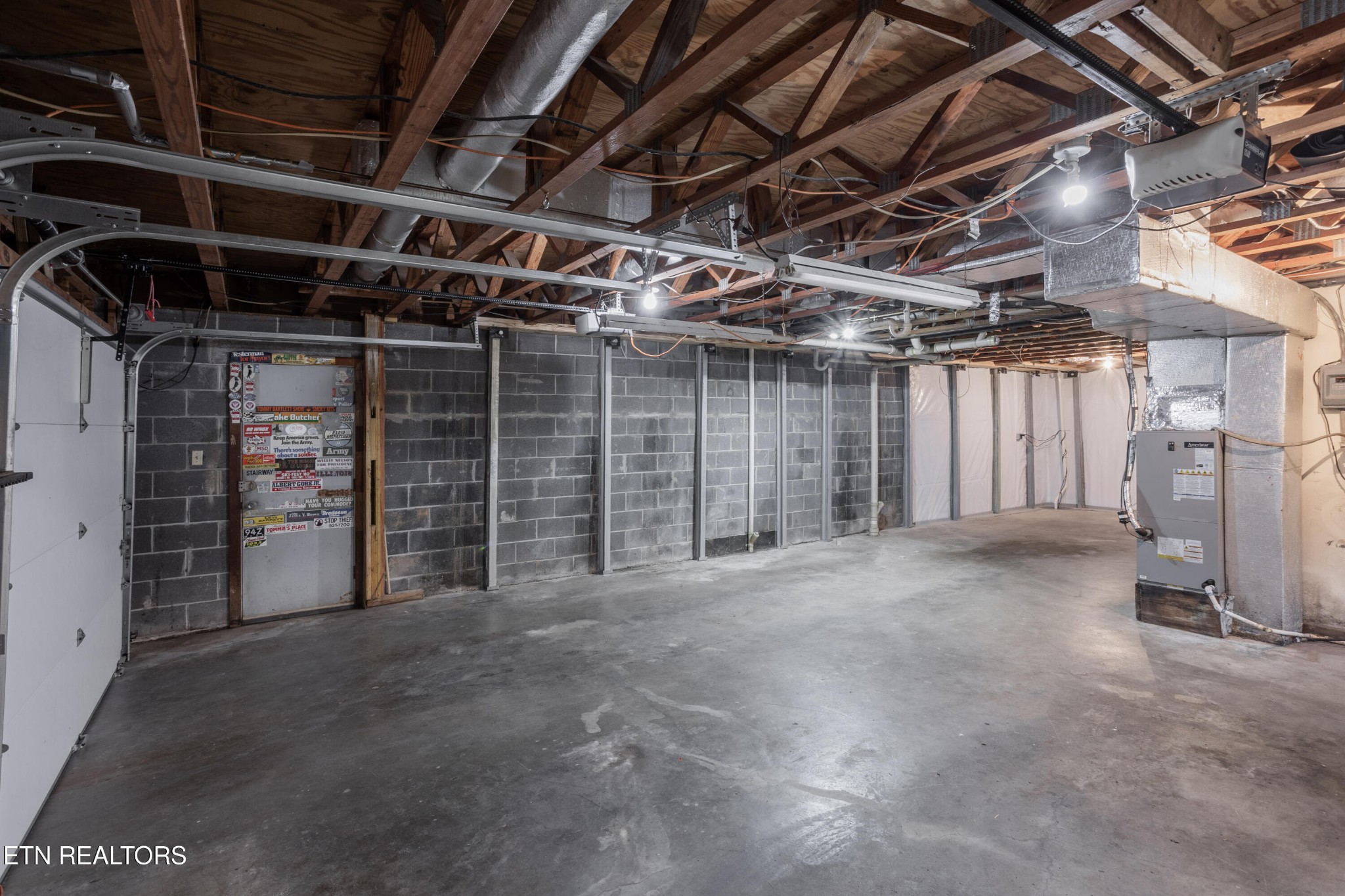 5029 Ridgemont Drive Property Photo 10