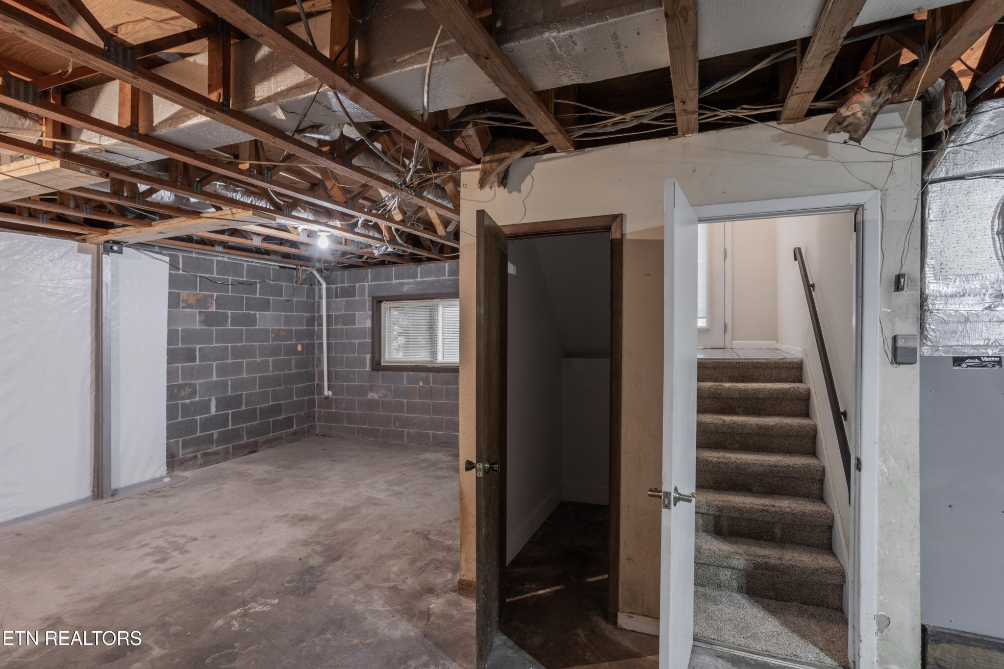 5029 Ridgemont Drive Property Photo 11