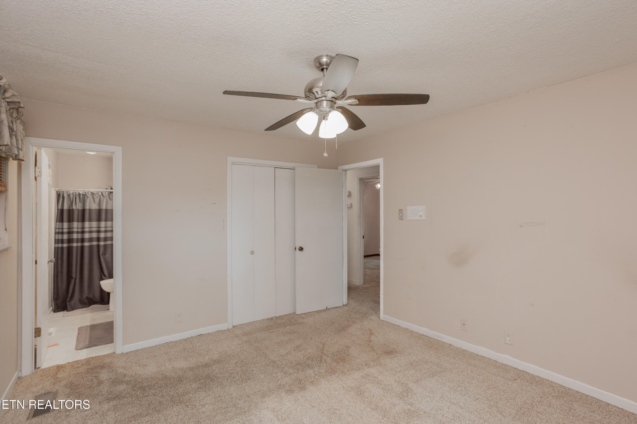 5029 Ridgemont Drive Property Photo 18